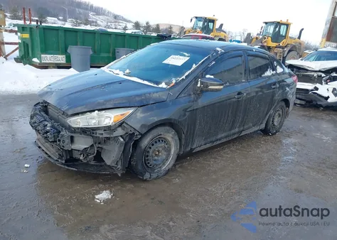 2015 Ford Focus Se z USA, uszkodzony, nr VIN 1FADP3F28FL229286